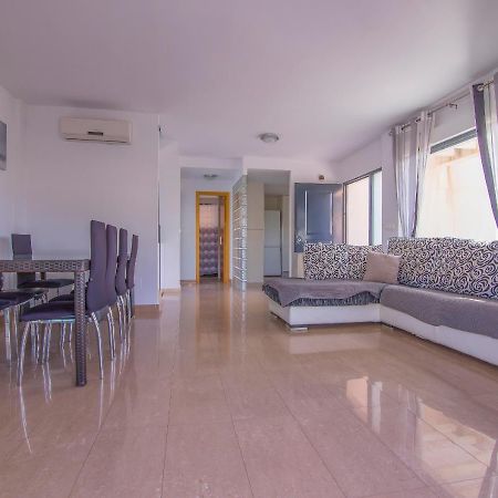 Villa Moderna Con Piscina El Campello Bagian luar foto