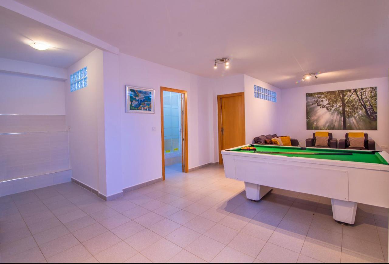 Villa Moderna Con Piscina El Campello Bagian luar foto