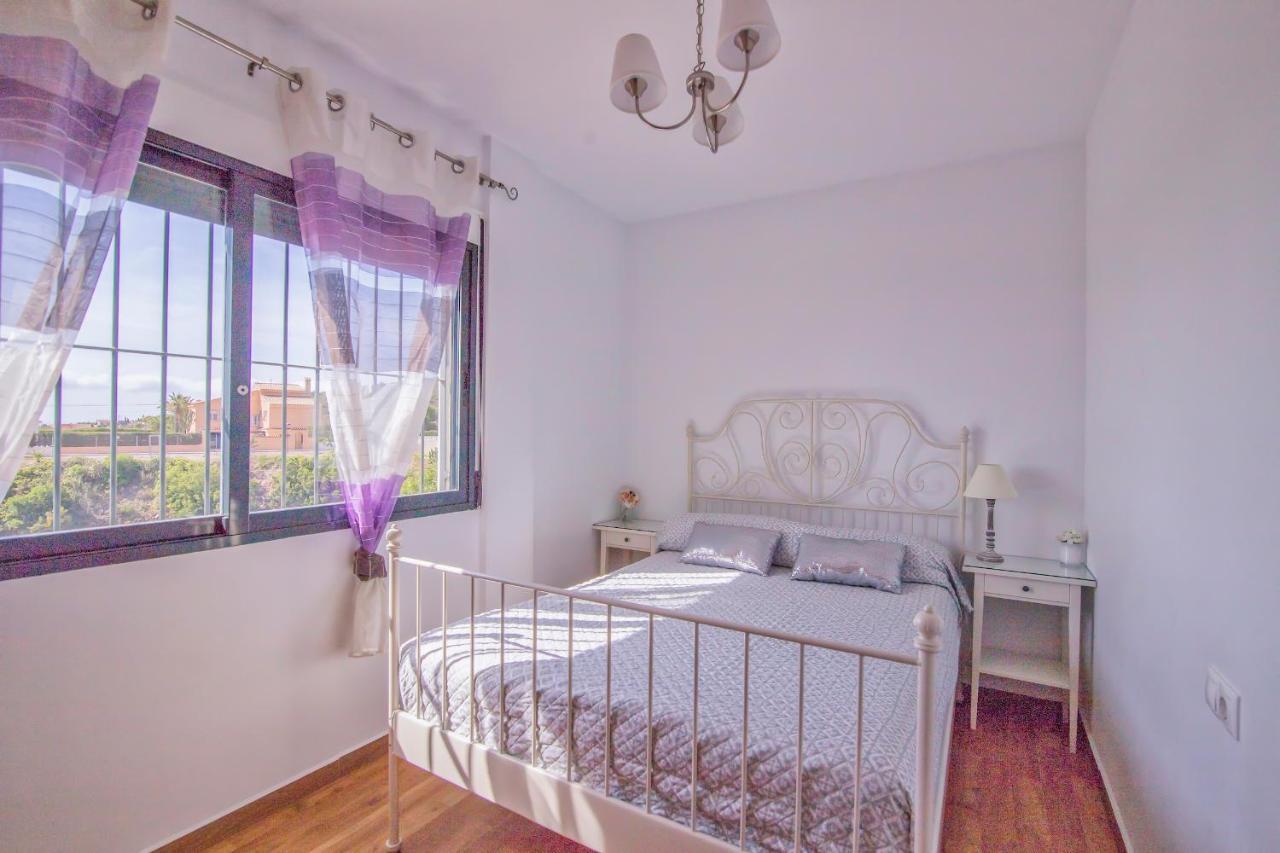 Villa Moderna Con Piscina El Campello Bagian luar foto