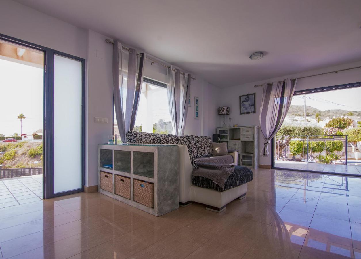 Villa Moderna Con Piscina El Campello Bagian luar foto